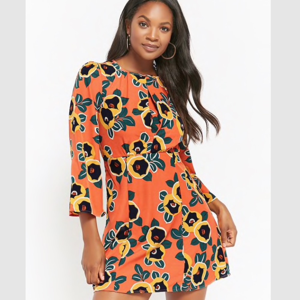 NWT Forever 21 Medium Floral Bell Sleeve dress - Picture 2 of 8